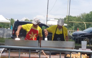 GRAND NETTOYAGE GRILLS ET PLANCHAS JACQUES ET LOUIS