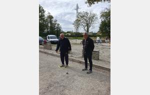 Les deux Michel opposés mais décontractés